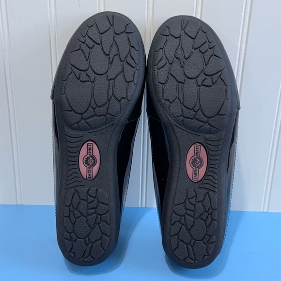 Earth Spirit Patent Leather & Fabric Flat Shoe
Black Size 8 - Picture 12 of 16